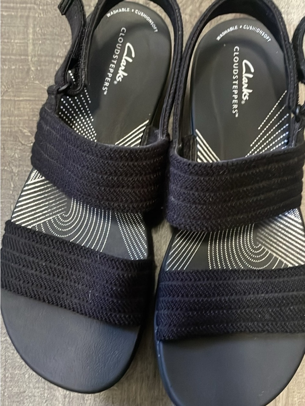 Clarks Black Cloudsteppers Elastic Strap Women's Sandals